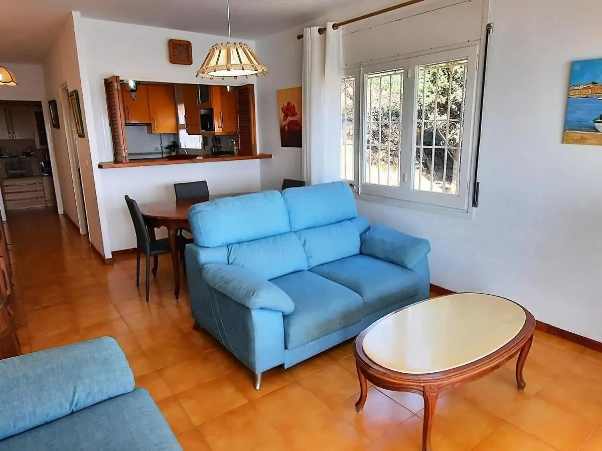 Amplio Apartamento En Llanca Con Vista Al Mar, Terraza, Aparcamiento Y Animales Permitidos - Es-170-6 Apartment