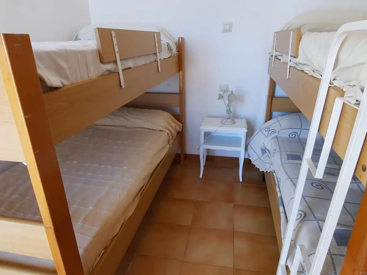 Amplio Apartamento En Llanca Con Vista Al Mar, Terraza, Aparcamiento Y Animales Permitidos - Es-170-6 Apartment