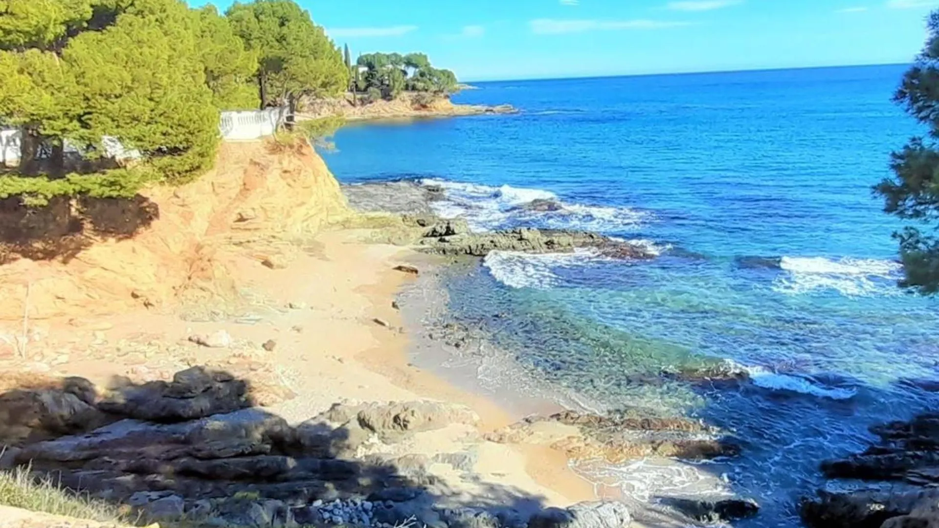 Amplio Apartamento En Llanca Con Vista Al Mar, Terraza, Aparcamiento Y Animales Permitidos - Es-170-6 0*,  Spain